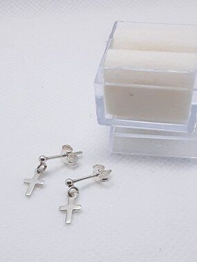 NEW Infant sterling silver cross post earrings
